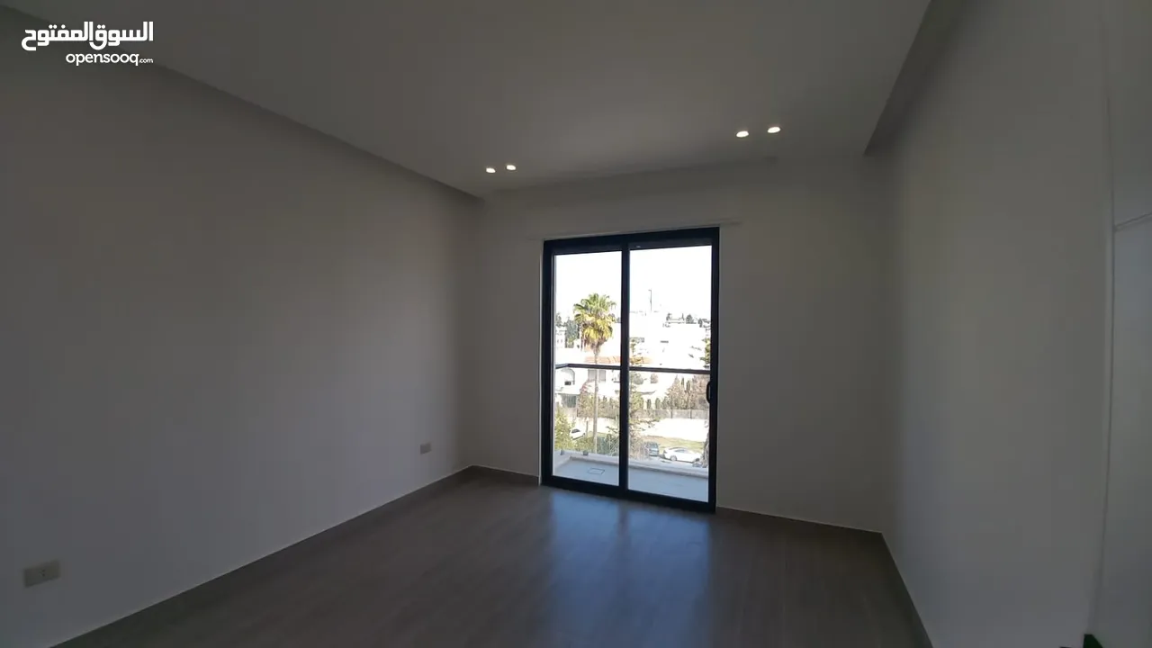 شقة للبيع في ام اذينة  ( Property ID : 40902 )