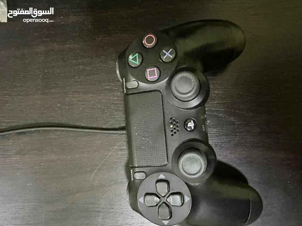 PS4  بلايستيشن 4 للبيع