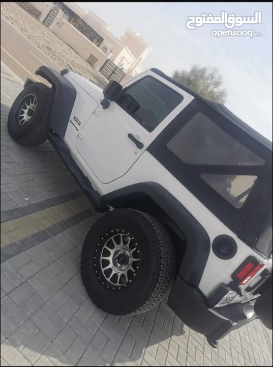 Jeep Wrangler JK Sport 2018 - Low mileage  35,100 KMS - LOWEST PRICE -  ارخص سيارة السوق بممشى اقل