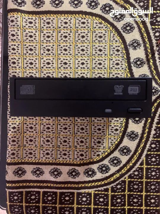 مروحة كمبيوتر و.   pc pin 3 و dvd