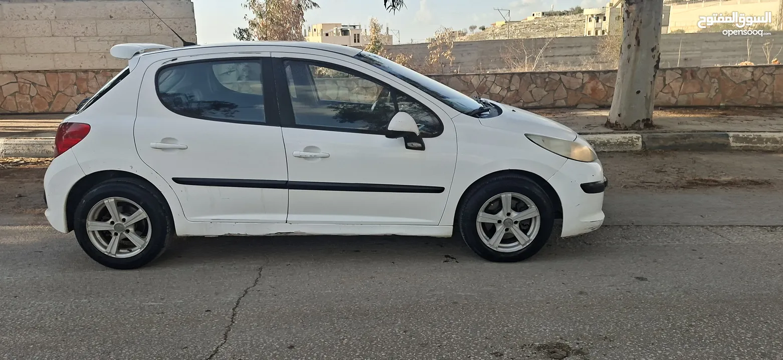 بيجو 207 مش 206موديل 2008-اتومتيك -ماتور 1600اصل برايفت فحص الف وسعر محرقة كاش نظيفة من الاخر