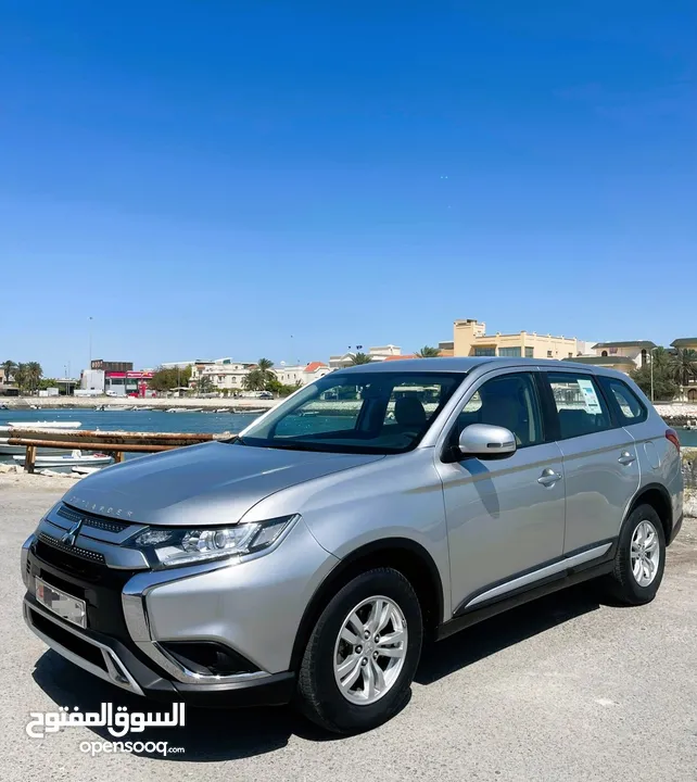 # MITSUBISHI OUTLANDER ( YEAR- 2020) ZERO ACCIDENT, 4x4 DRIVE , SUV JEEP FOR SALE