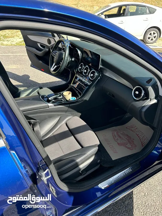 Mercedes C200 2020  Avantgarde with  sunroof