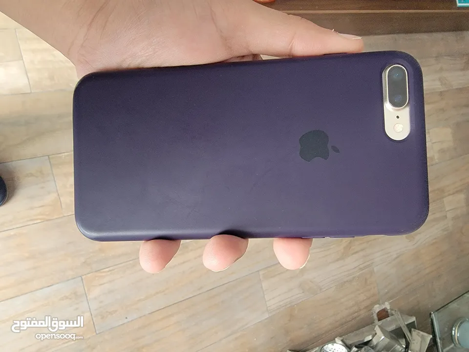 iPhone 7 Plus بحالة ممتازة