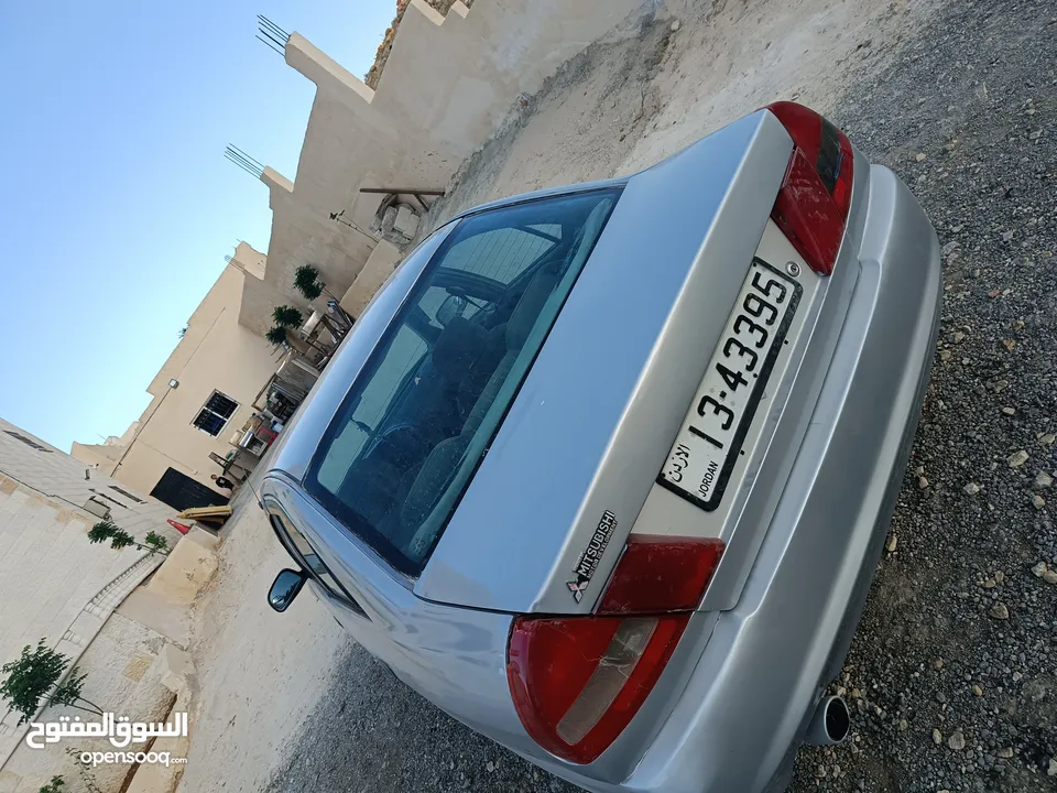 ميتسوبيشي لانسر للبيع