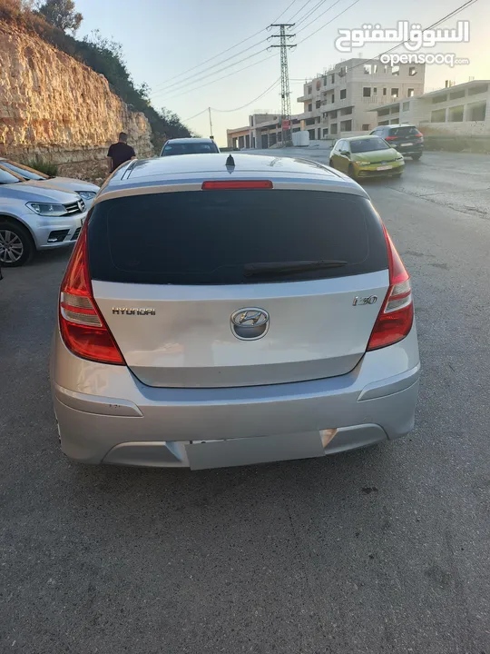 I30 2010 سيارة