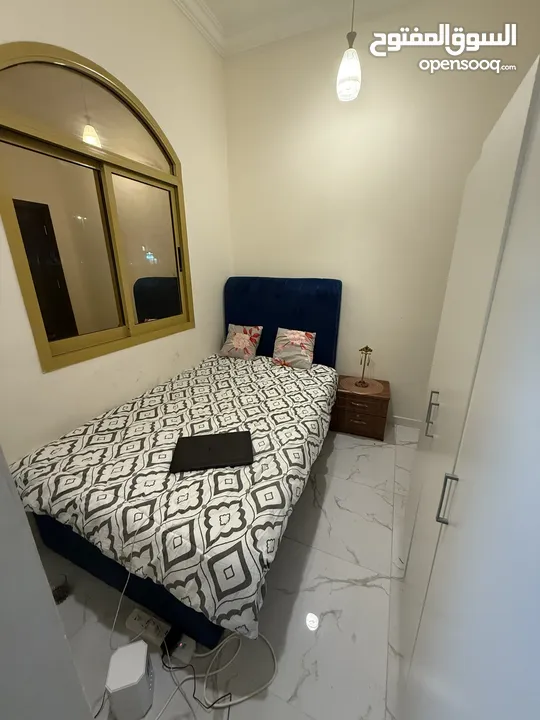 بدون عموله افخم سكن مشترك بنات وشباب في عجمان المويهات و الروضة شامل جميع الخدمات فرش جديد اول ساكن