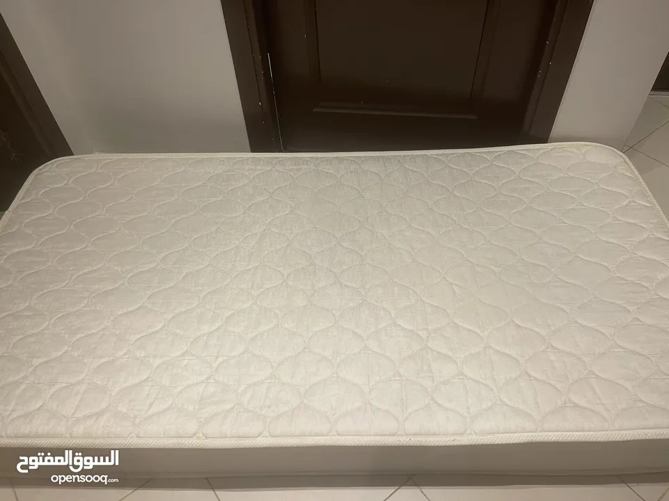 فرشه استعمال خفيف مترين في مار