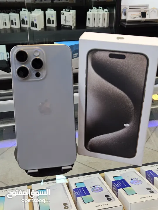 Apple Iohone 15 Promax(256GB 15 برو ماكس (256) جيجا وارد الشرق الاوسط