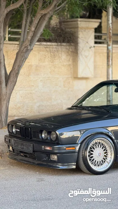 بوز نمر كوبيه BMW e30 للبيع