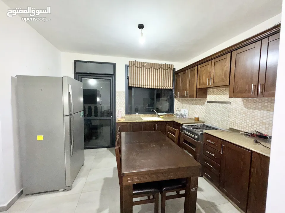 شقة مفروشة فقط 550 $