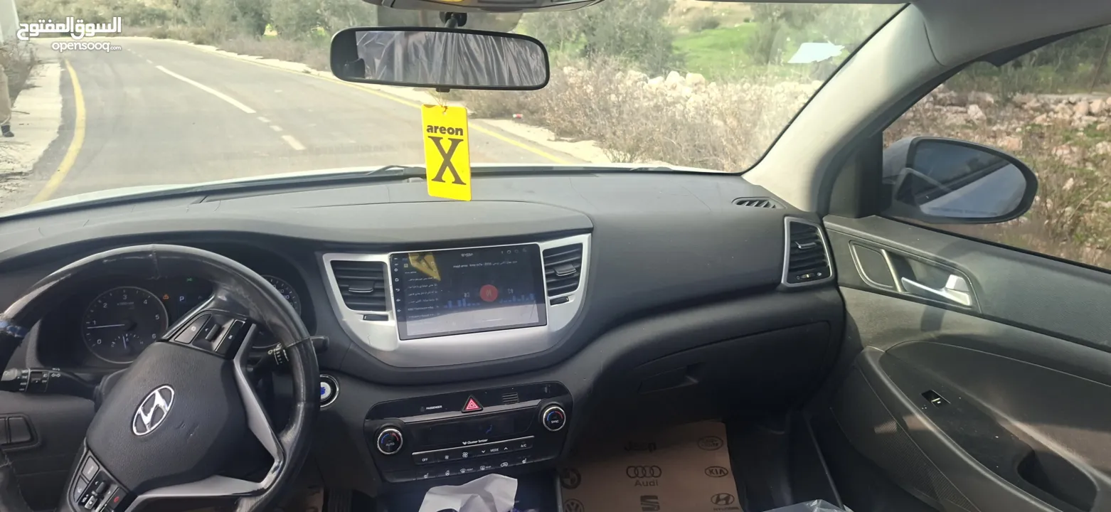 جيب هواندي توسان موديل 2016-ماتور 2000ديزل فل فل اضافات مع فتحة سقف بنوراما الجيب فحص شركة ونخب