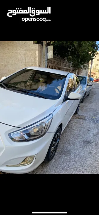 هيونداي اكسنت للبيع سيارة نضيفة ومرتبه مو ناقصها اي شيء  يد اولى
