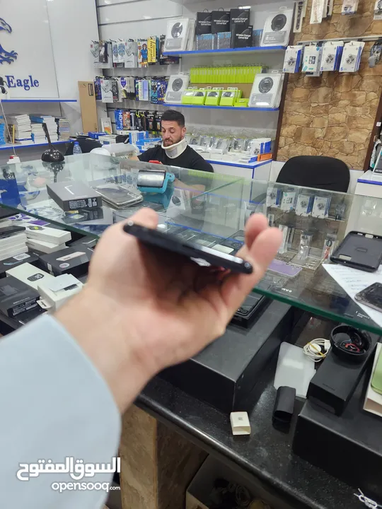 Samsung S20plus بحالة ممتازة بسعر مميز