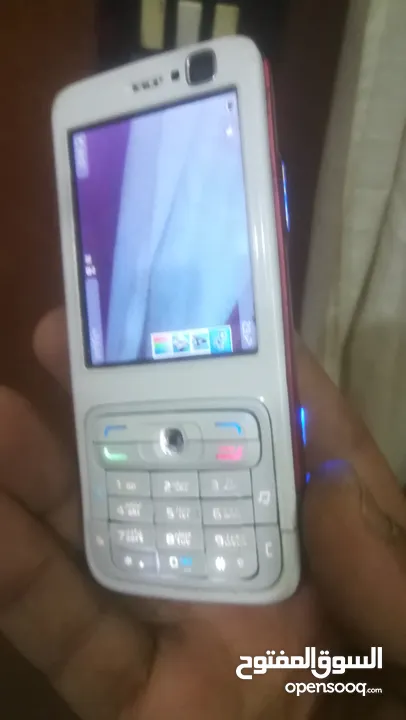 Nokia N73  فلندى