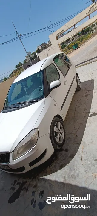 سكودا فابيا((روميستر))
