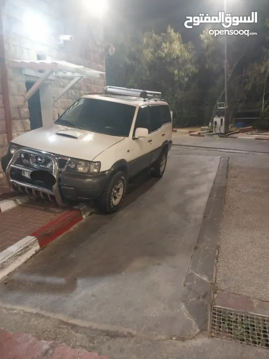 نيسان تيرانو متور 2700