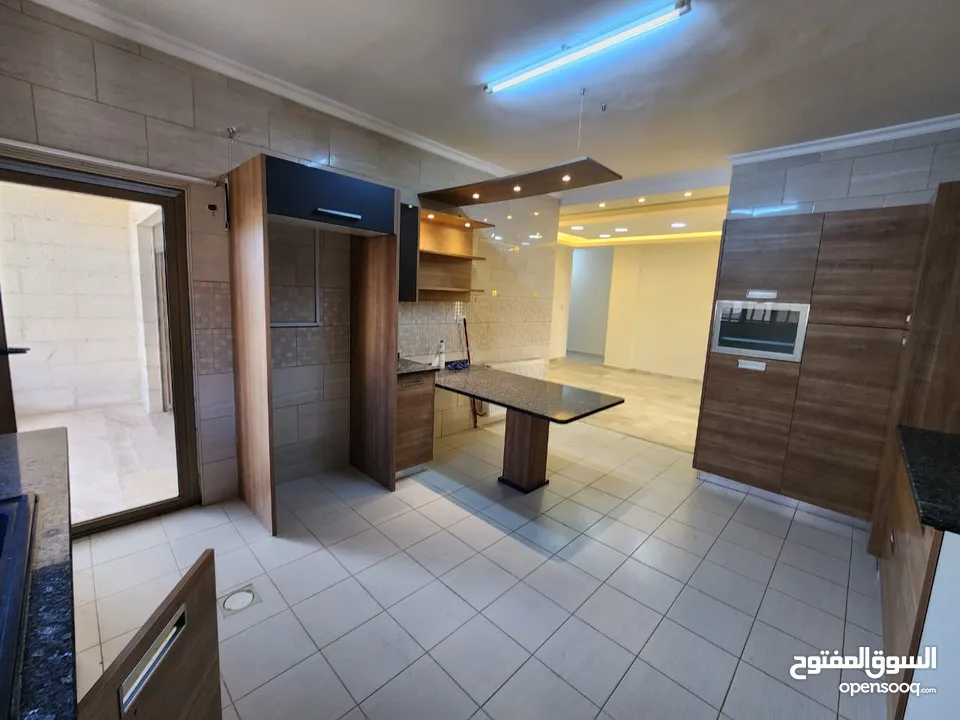 شقة فارغة للإيجار في منطقة خلدا- REF: 14656