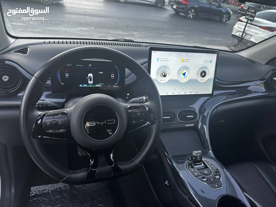 2023 BYD E2 LUXURY