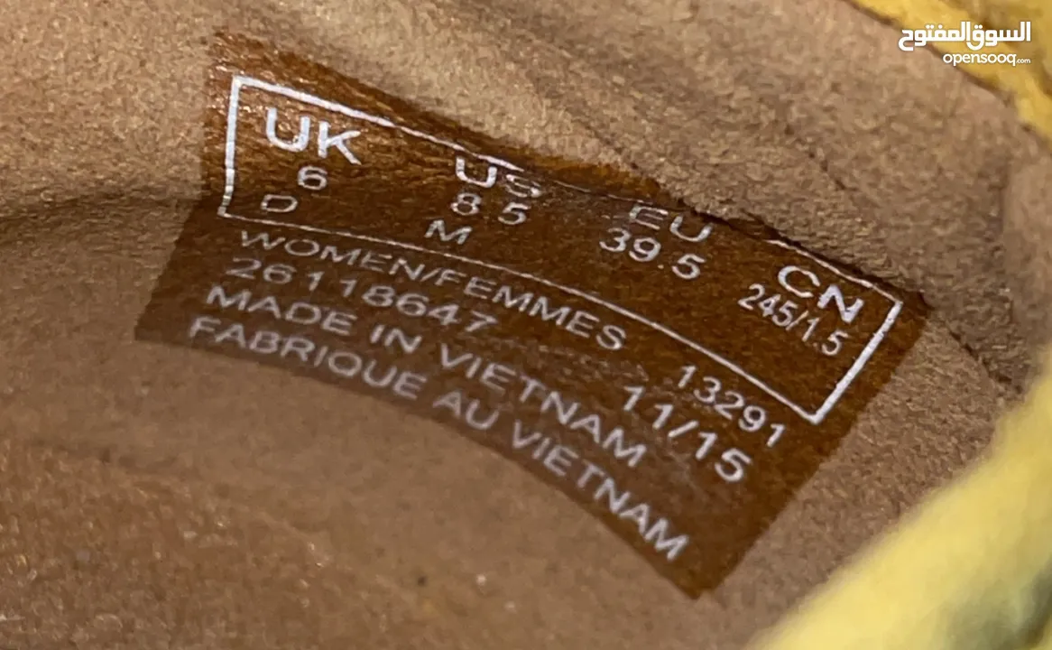 شوز طبي جديد ماركة clarks