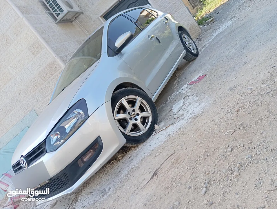 فولكسفاغن بولو للبيع