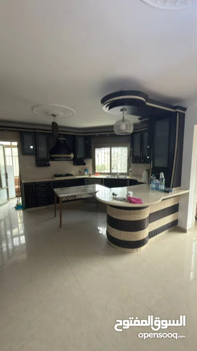 شقة مفروشة للبيع او الايجار