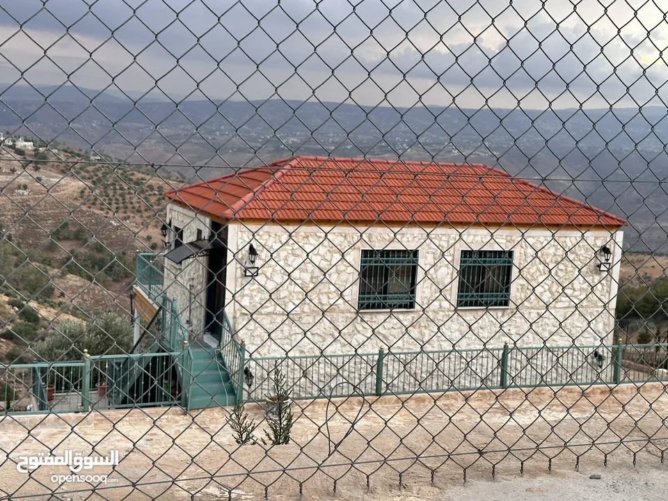 مزرعة مميزة في جرش مع بيت طابقين بسعر مميز للبيع