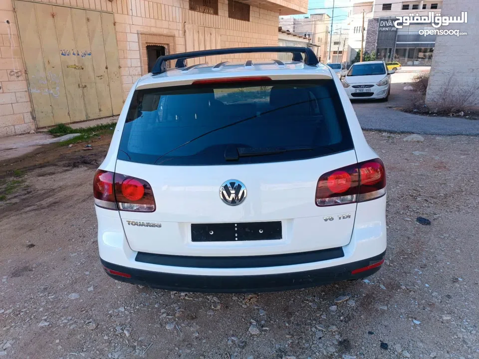 فولكس فاجن طوارق 2008 للبيع