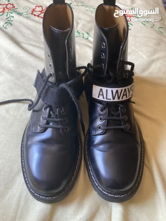 Valentino garavani always boots size 43