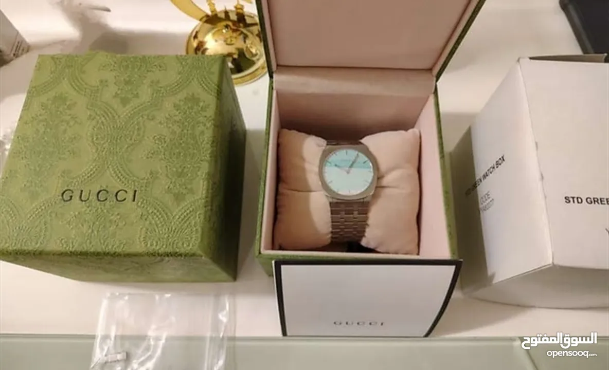ساعه GUCCI 25H ALTRA SLIM جديده لون ازرق تيفاني الموديل الحديث