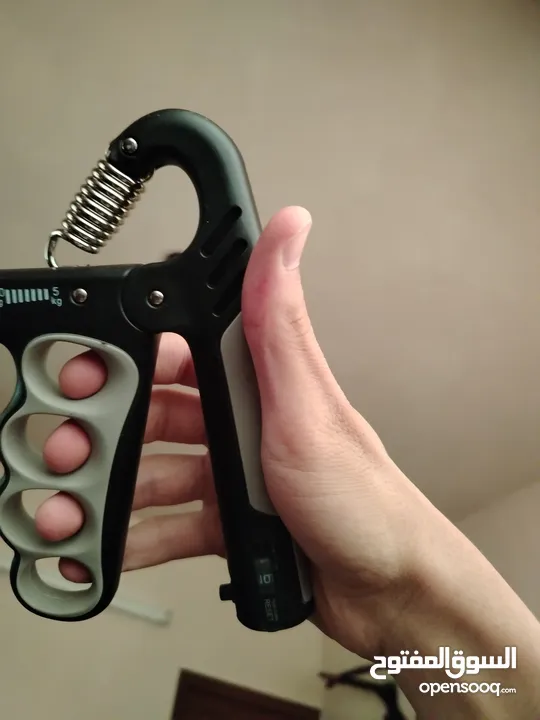 جهاز Hand Grip Strengthenerمقوّي قبضة اليد