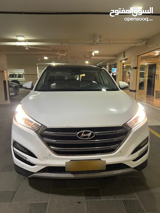 Hyundai Tucson 4WD for sale expat own