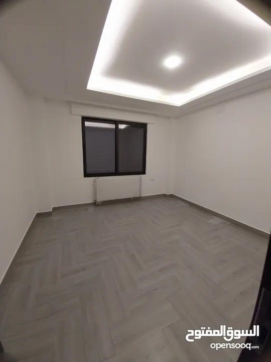 في ارقى مناطق خلدا 235م مطله 4نوم