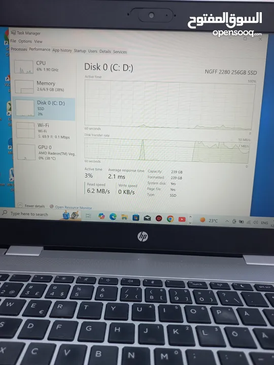 لابتوب hp المعالج amd ryzen 3pro .الهارد 256  ssd الرام 8