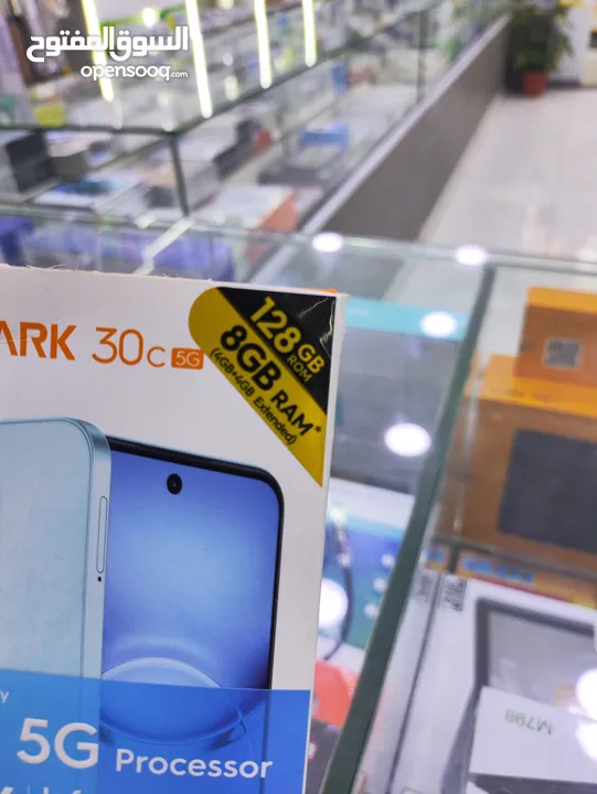 جهاز وكالة SPARK 30C 5G معه الكرتونة وكامل اغراضو 128 جيجا رام 8 متوفر توصيل