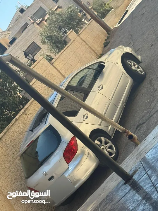 بيجو 307 لون فضي