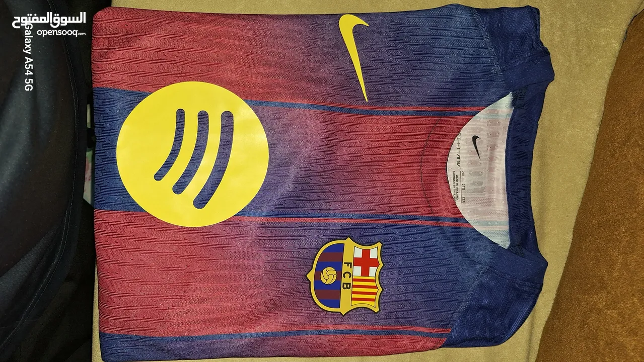 طقم برشلونة ل موسم 2026 FC BARCELONA KIT 2026 HOME KIT