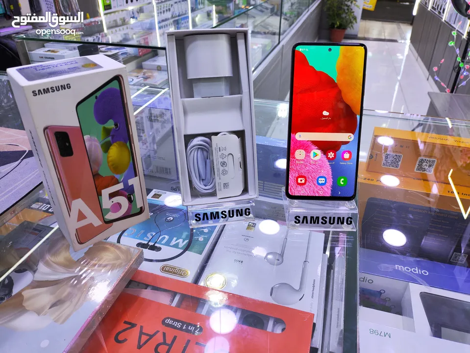 حبه وكالة Samsung A51 جيجا 128 رام 16 معه الكرتونه واغراضو متوفر توصيل