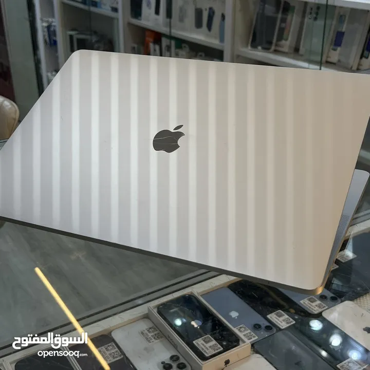 MacBook Pro 2019 / 16 inch - core i7 / 16G ram - 512GB