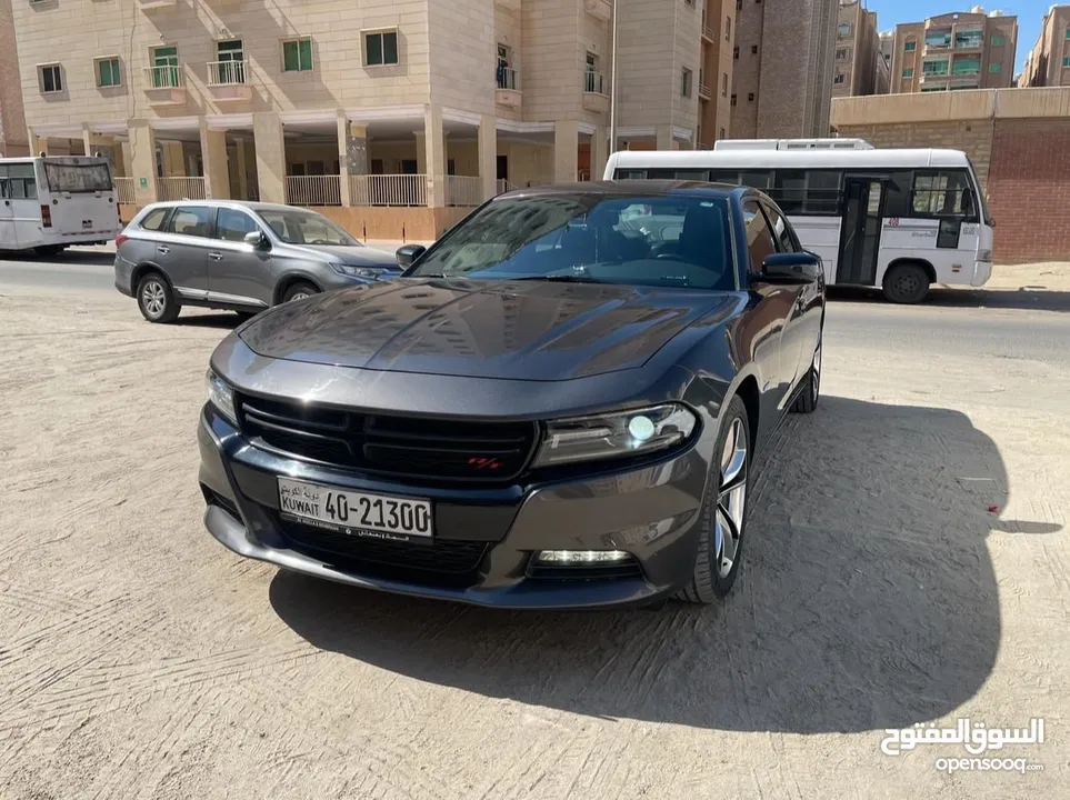 2016 low km Dodge Charger RT V8 for sale