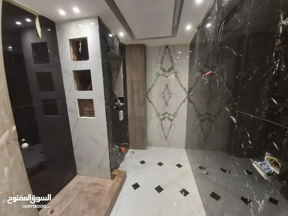 معلم بلاط أسعار تناسب الجميع