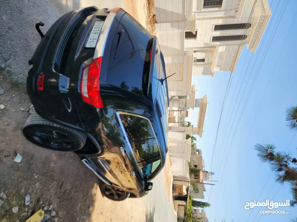 جراند شروكي اوفر لاند