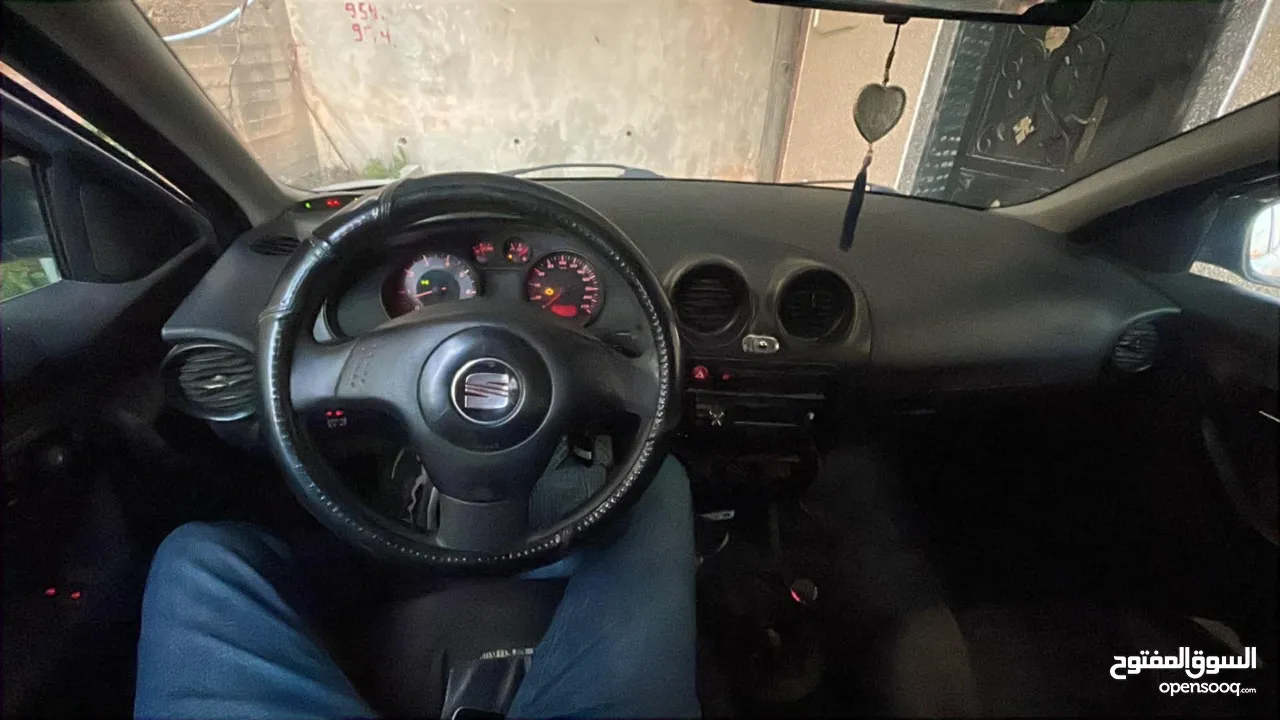 سيات قرطبة للبيع جير عادي ماتور 1400 بنزين ماتور جير ممتاز