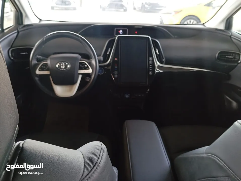 Toyota Prius prime plug in 2019