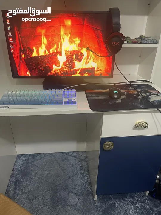 جهاز قيمنق مع كافة محتوياته
