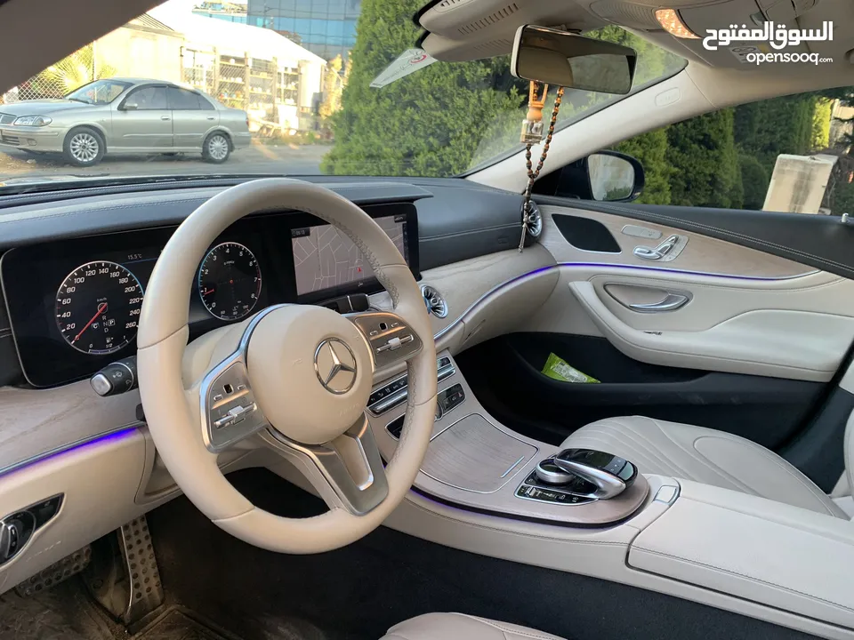وارد الوكالة وبحالة الوكالة Mercedes CLS350 (2019) استخدام قليل جداً