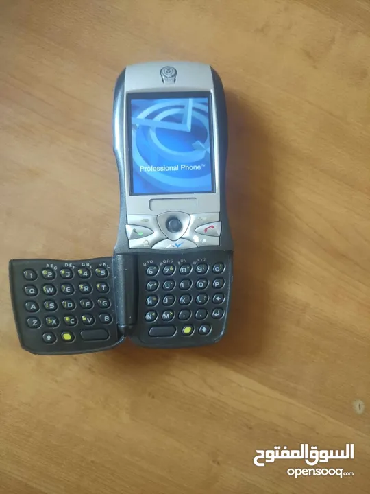 Used vintage phones of different brands