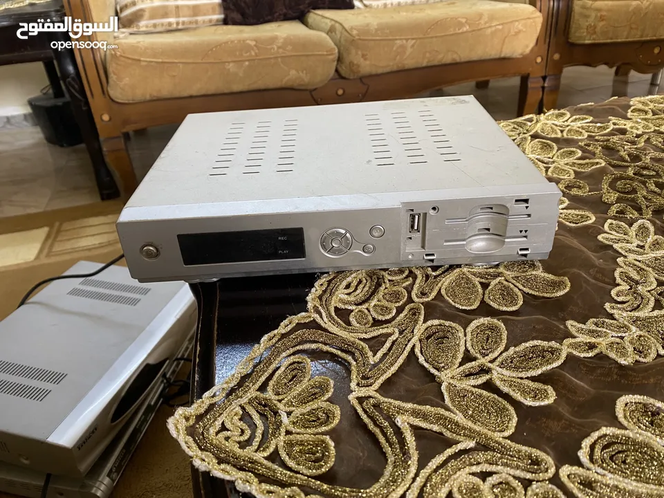 رسيفرات ومشغل cd
