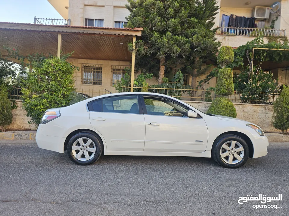 نيسان التيما 2009 بحالة الشركة بطارية الهايبرد جديدة مركزية تحت الكفالة فحص كامل 7 جيد دون ملاحظات