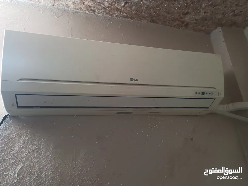 مكيف واحد طن الجي عادي